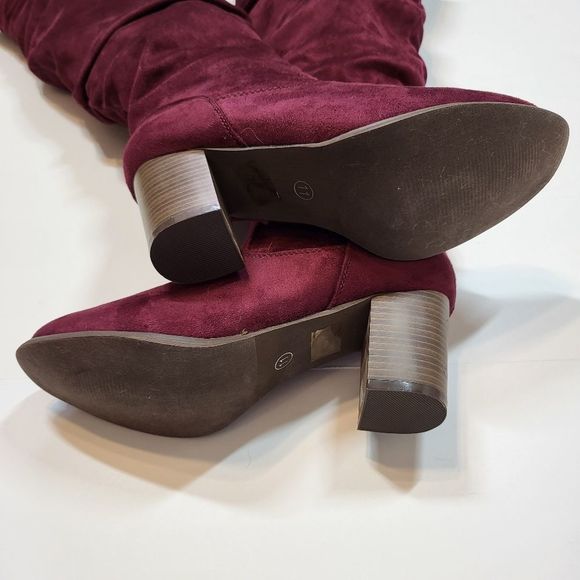 Plus Size Purple Over The Knee Boots - Picture 3 of 7